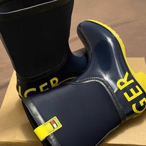 WOMEN'S TOMMY HILFIGER RAIN BOOTS DESI LOGOMANIA